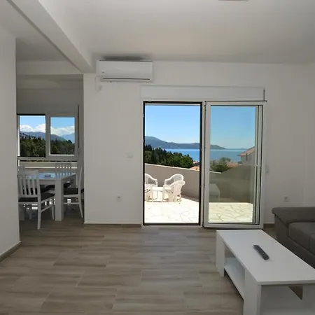 Apartmani Tomic Igalo Exterior photo