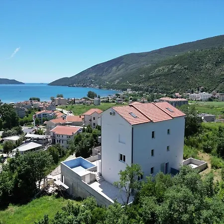 Apartmani Tomic Igalo Exterior photo