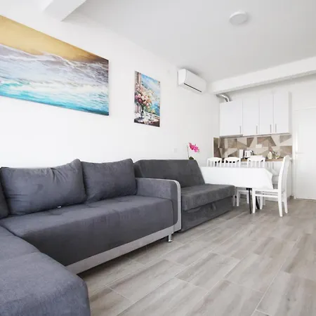 Apartmani Tomic Igalo Exterior photo