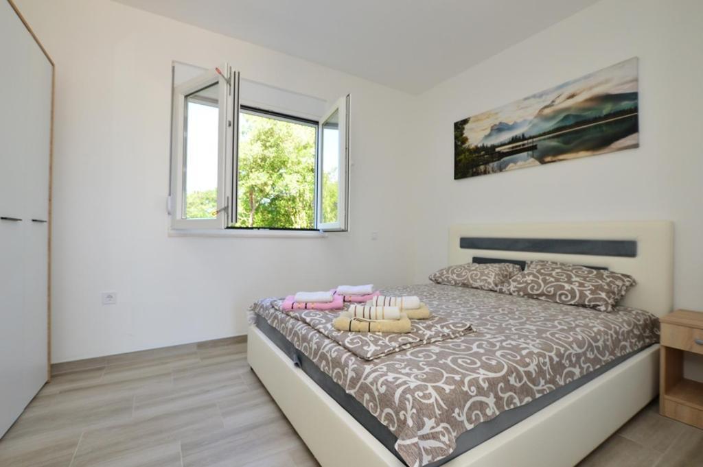 Tomic Apartment *