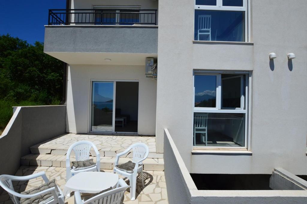 Apartment Tomic *