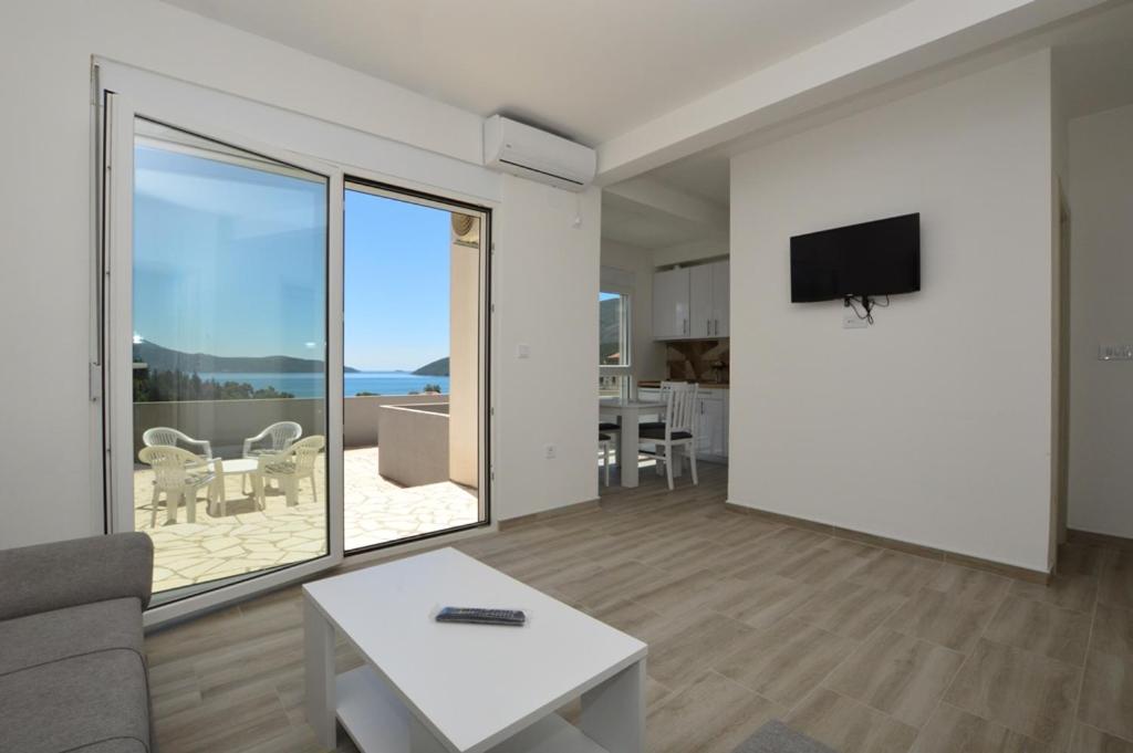 Tomic Apartment Igalo