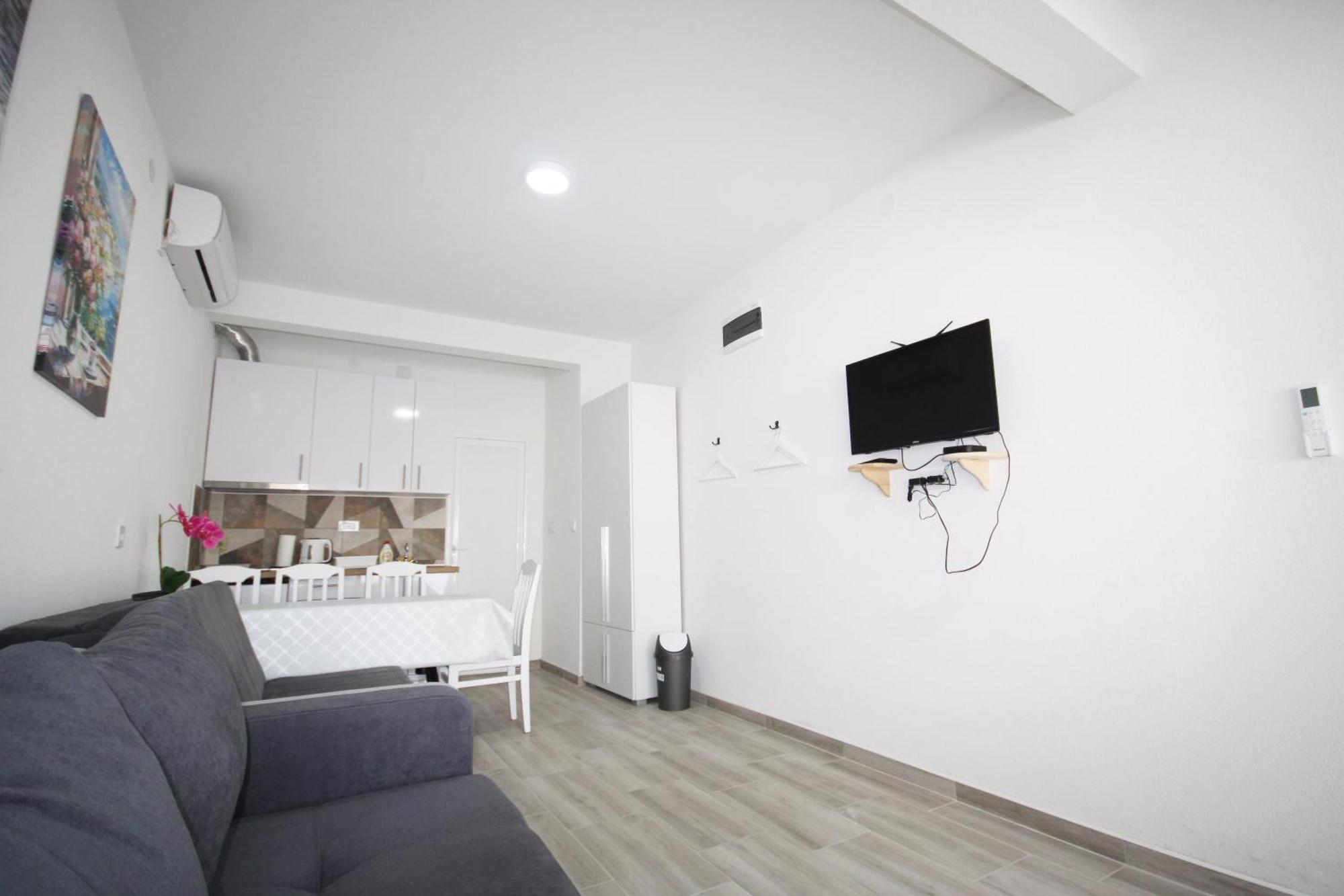 Tomic Apartment